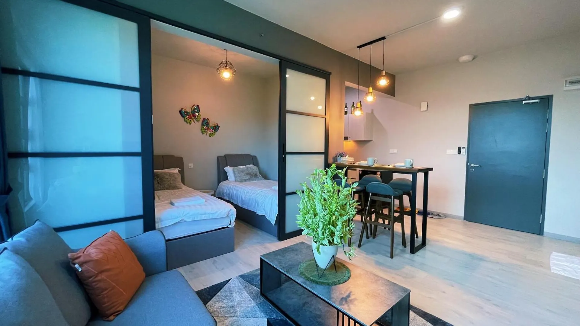 Downtown Urban Suite Jesselton Quay 城中景色套房 Kota Kinabalu 0*,  Malezya